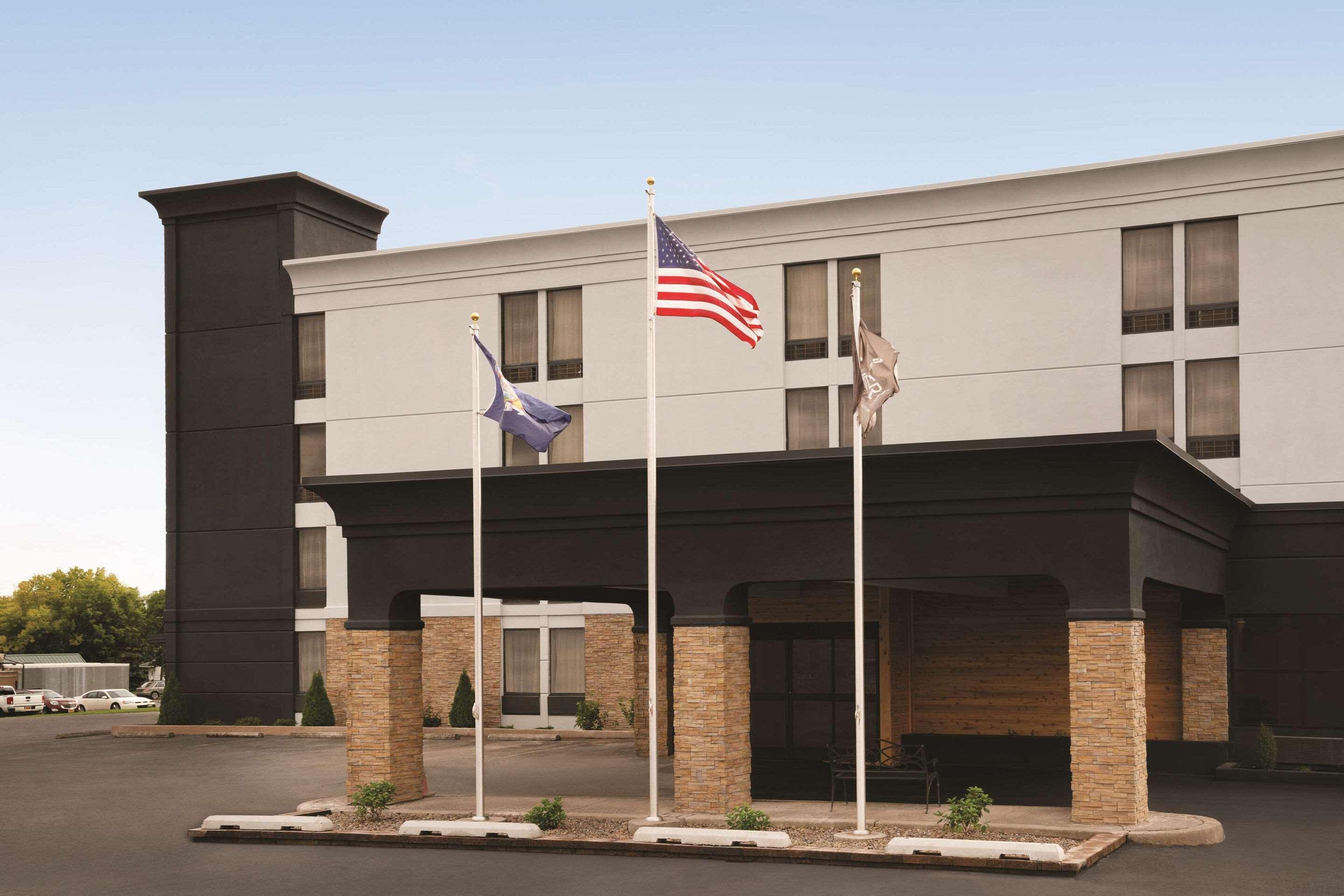 Comfort Inn & Suites Liverpool - Syracuse North Kültér fotó