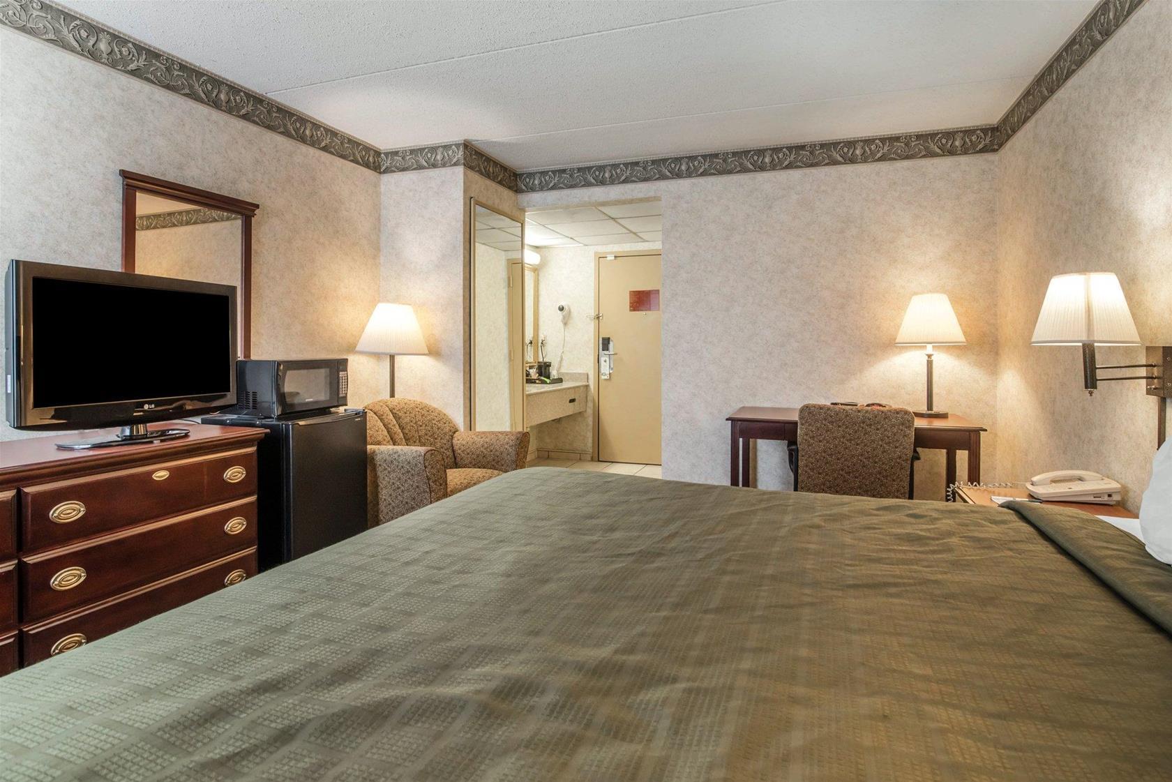 Comfort Inn & Suites Liverpool - Syracuse North Kültér fotó